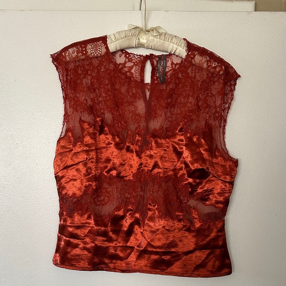 Anthropologie Tops - Anthropologie Scarlet Lace Satin Shell